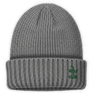 Detailed illustration showing the material texture of a golf beanie, emphasizing its softness and durability.